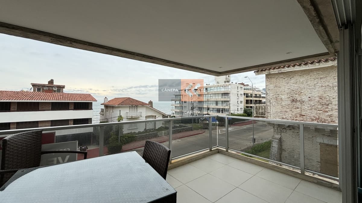 Departamento en la Península terraza con Parrillero