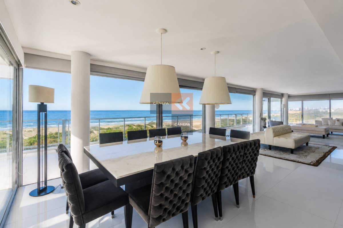 Apartamento pent-house de 4 suites en venta