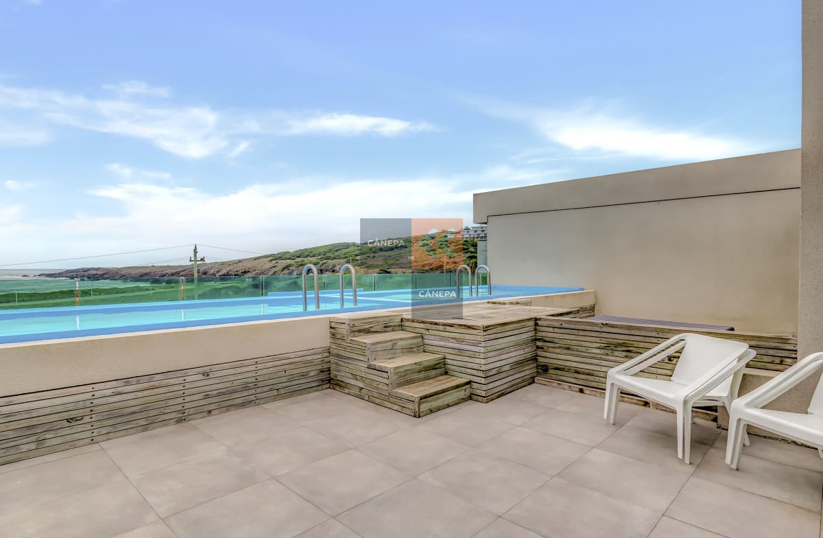 Monoambiente con piscina privada en venta