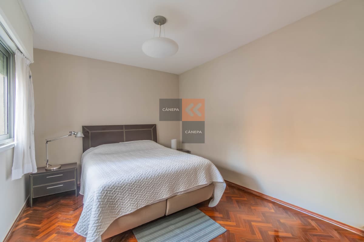 Venta apartamento de 3 dormitorios en Punta Carretas