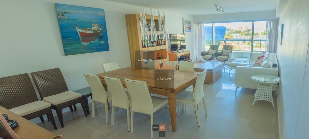 Apartamento de dos dormitorios a la venta en Quartier del mar