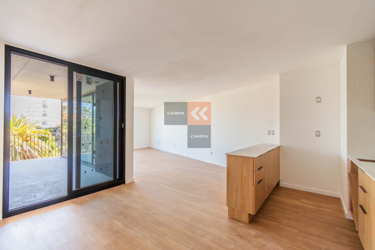 Venta monoambiente en Pocitos con parrillero