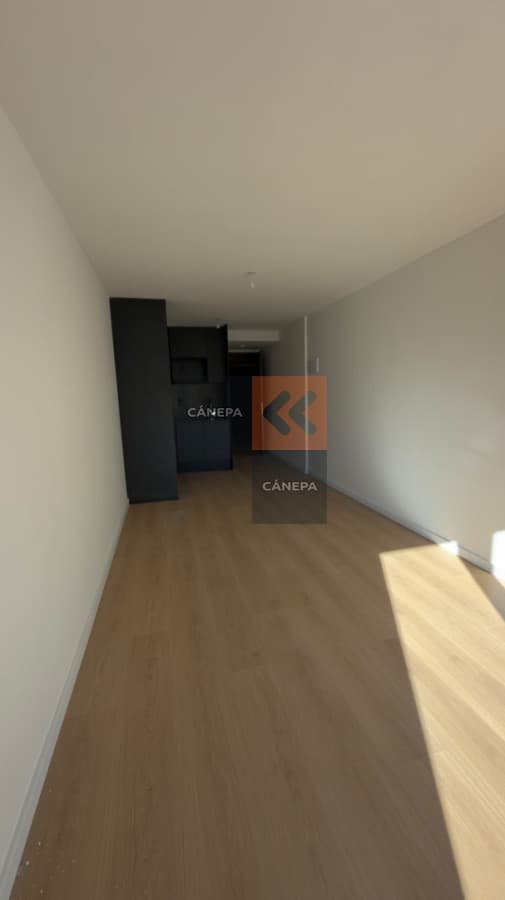 Venta monoambiente en Parque Rodó