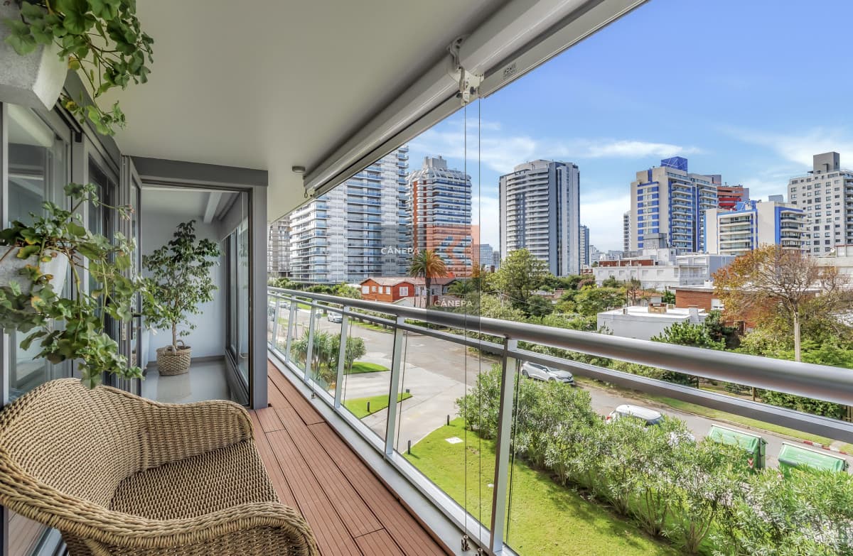 Apartamento en venta de 3 dormitorios