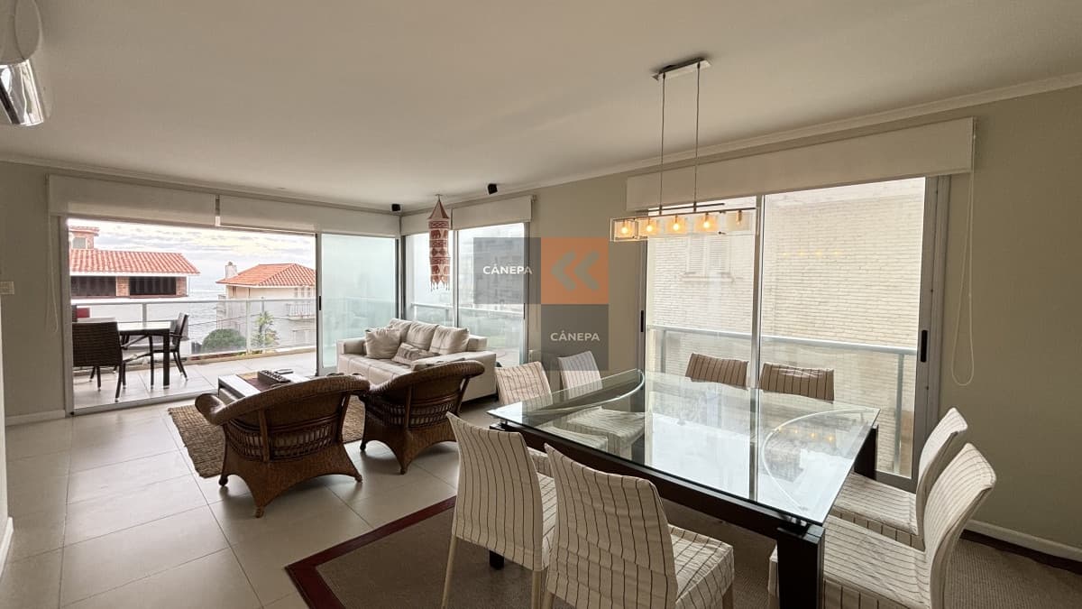 Departamento en la Península terraza con Parrillero