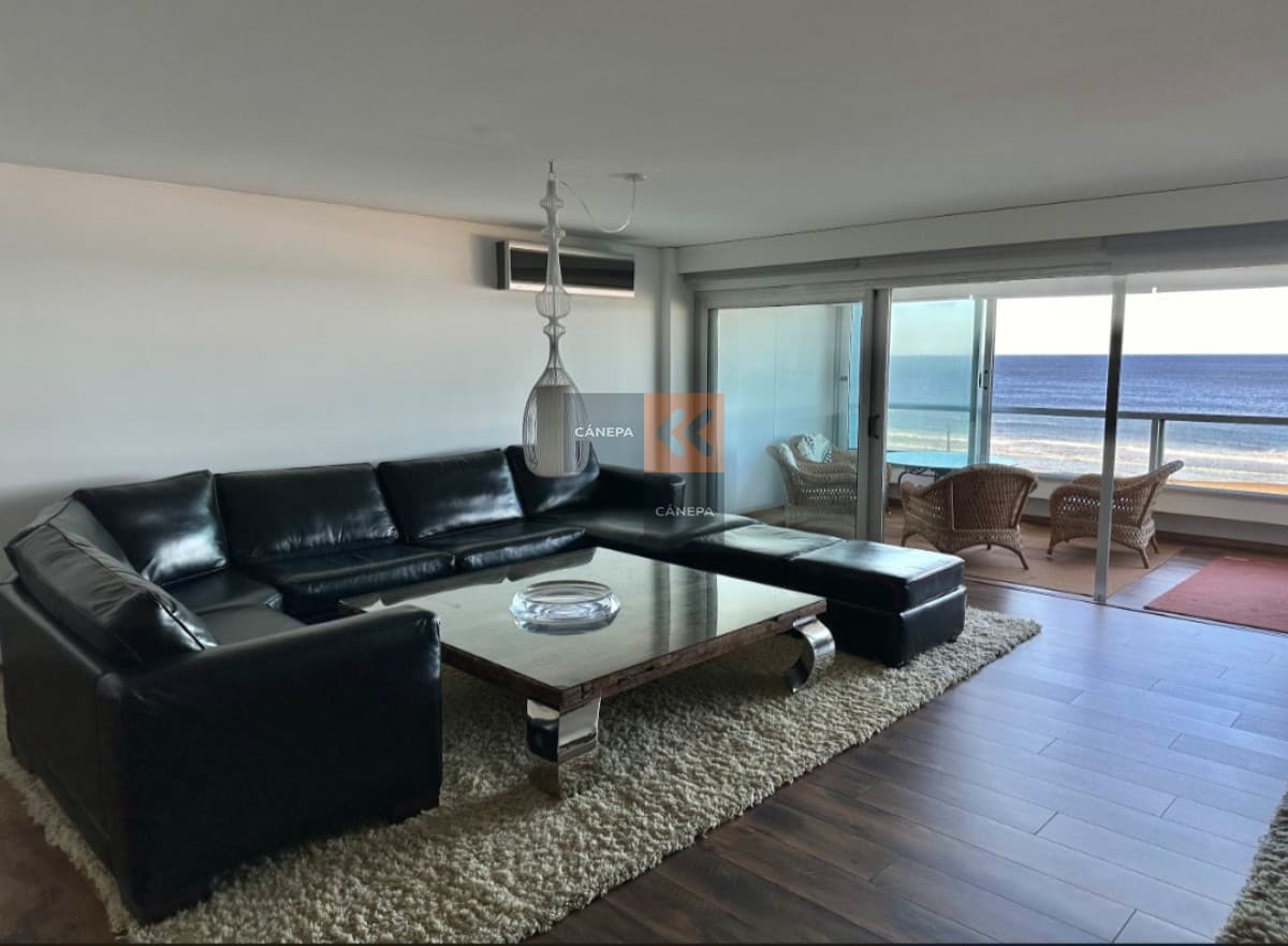 Departamento de 3 dormitorios en venta