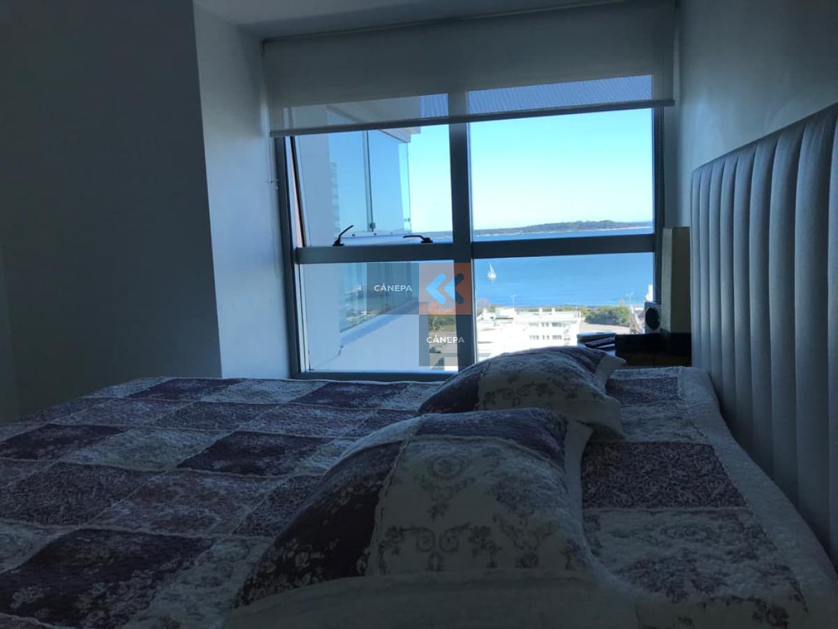 Apartamento a 1 cuadra de Playa Mansa
