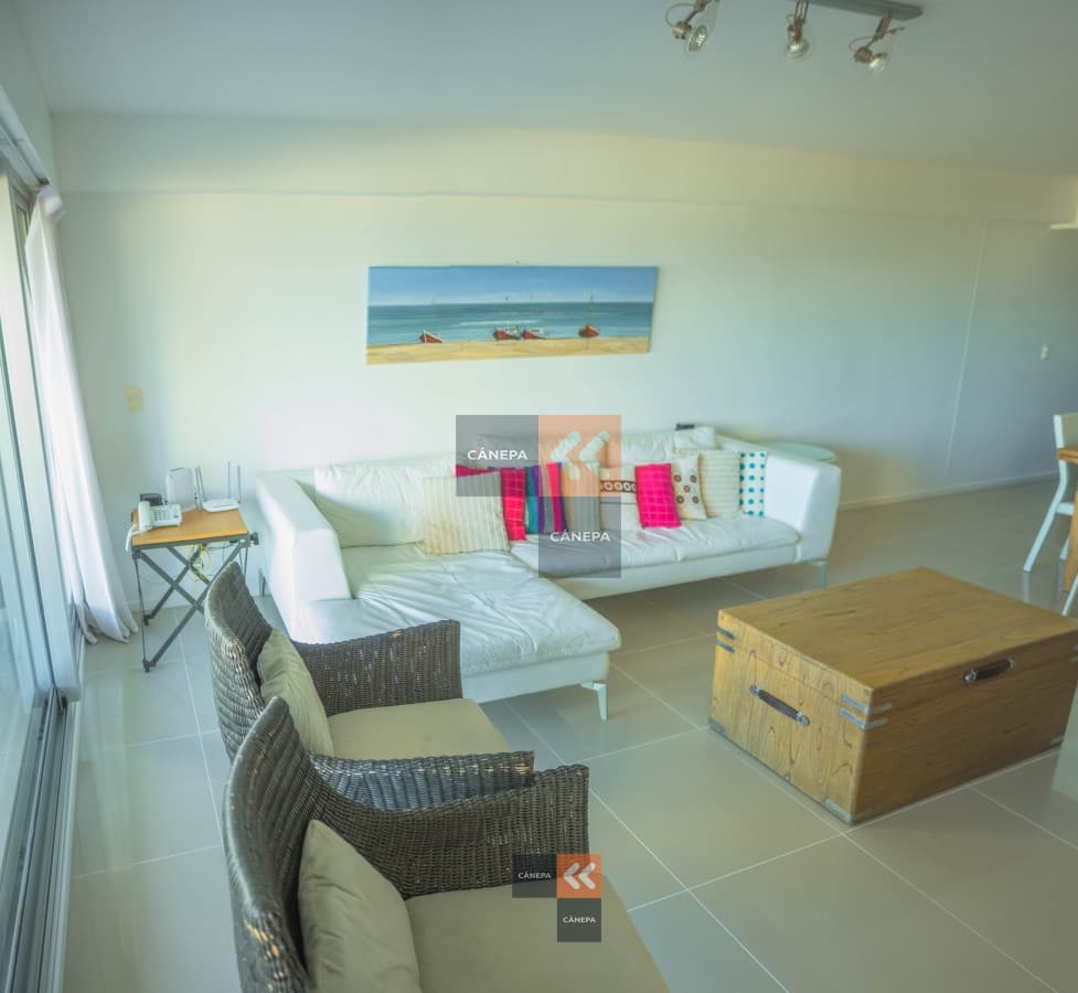 Apartamento de dos dormitorios a la venta en Quartier del mar