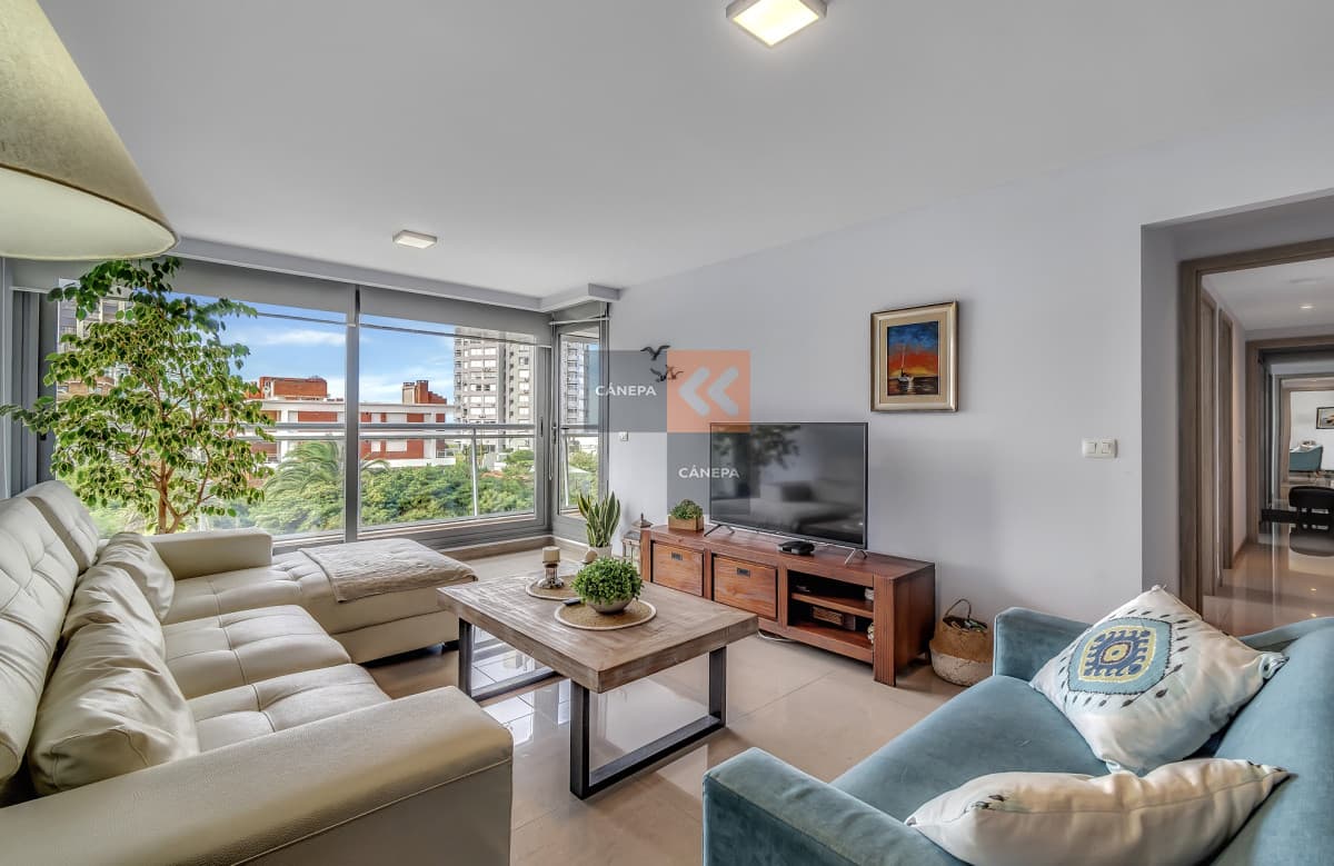 Apartamento en venta de 3 dormitorios