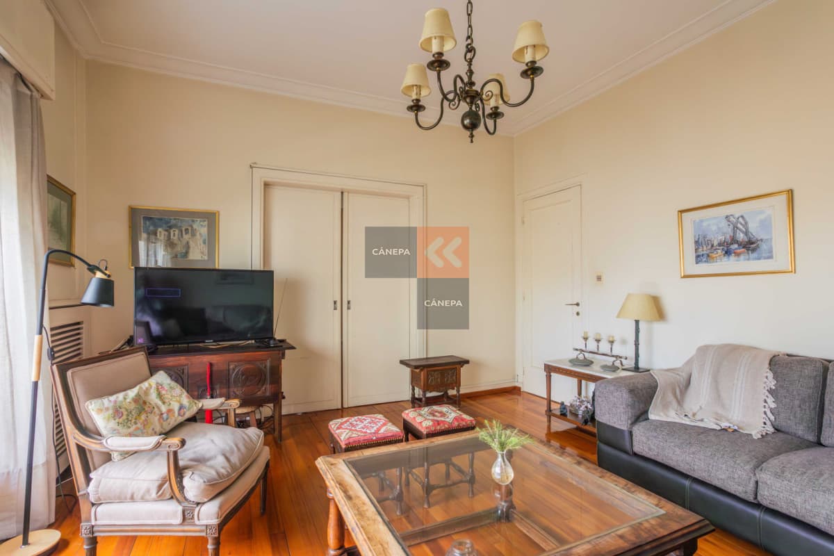 Venta apartamento de 3 dormitorios en Cordón