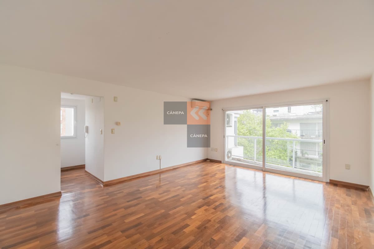 Venta apartamento de 2 dormitorios en Punta Carretas