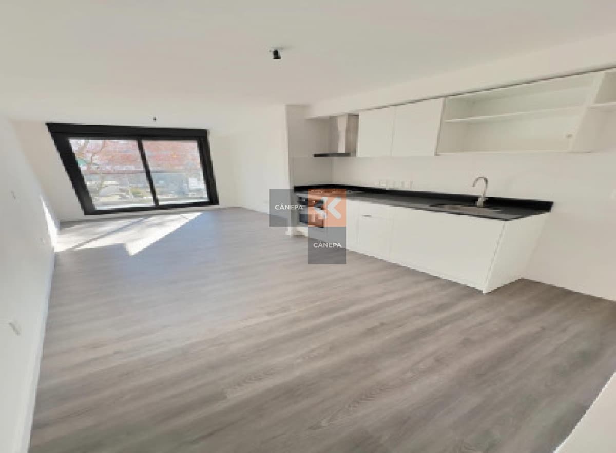 Venta con renta apartamento de 1 dormitorio en Cordón Sur