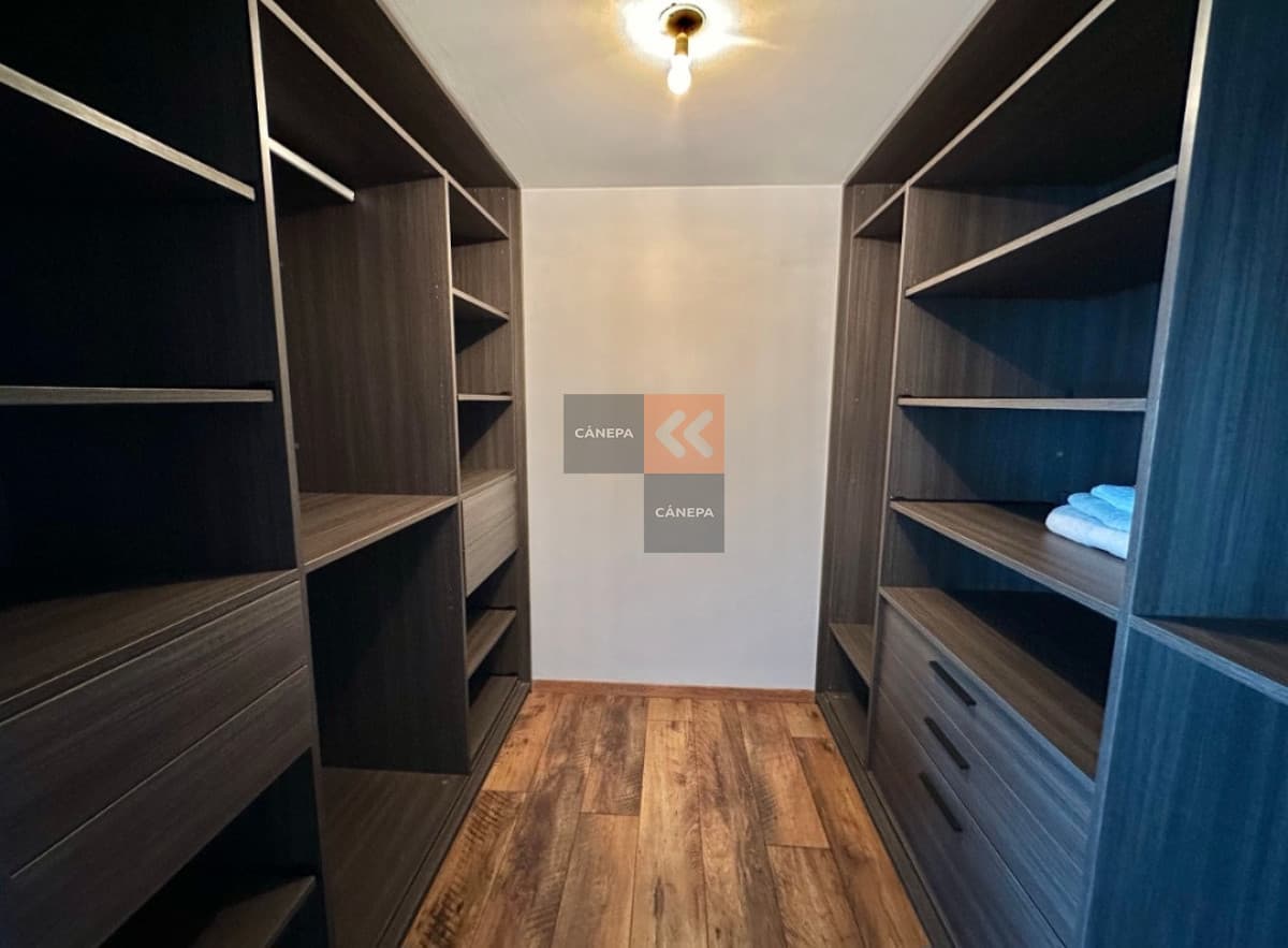 Departamento de 3 dormitorios en venta