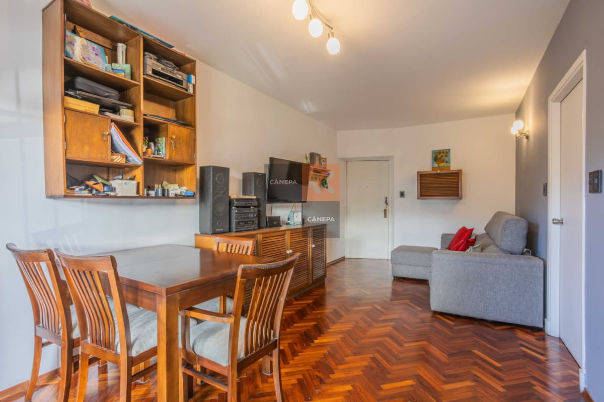 Venta apartamento de 2 dormitorios amueblado en La Blanqueada