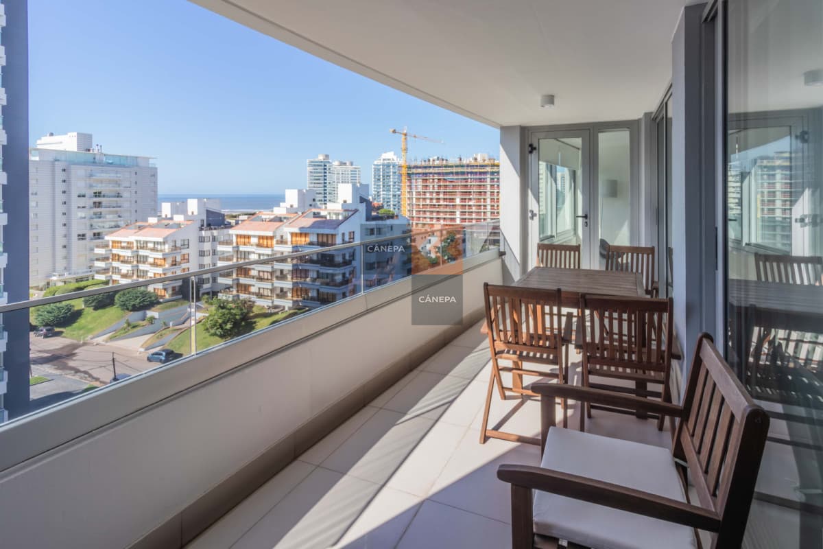 Departamento en venta en la zona de Aidy Grill cercano al mar