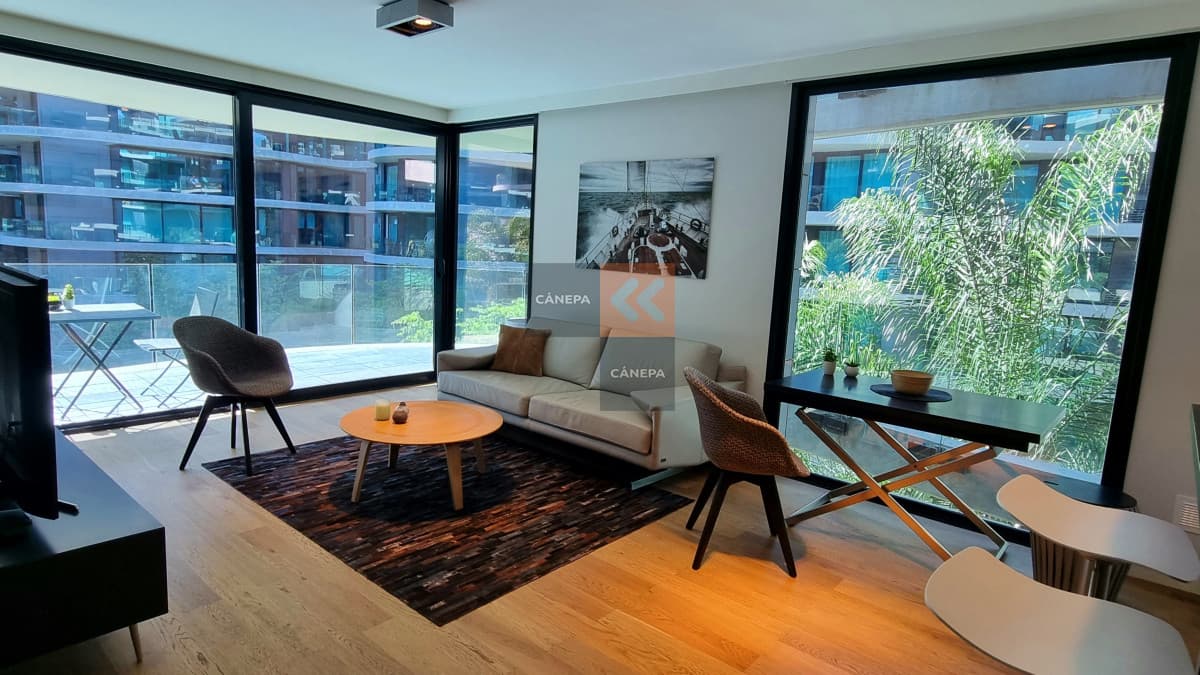 Venta y alquiler de apartamento amueblado de 1 dormitorio en Puerto del Buceo