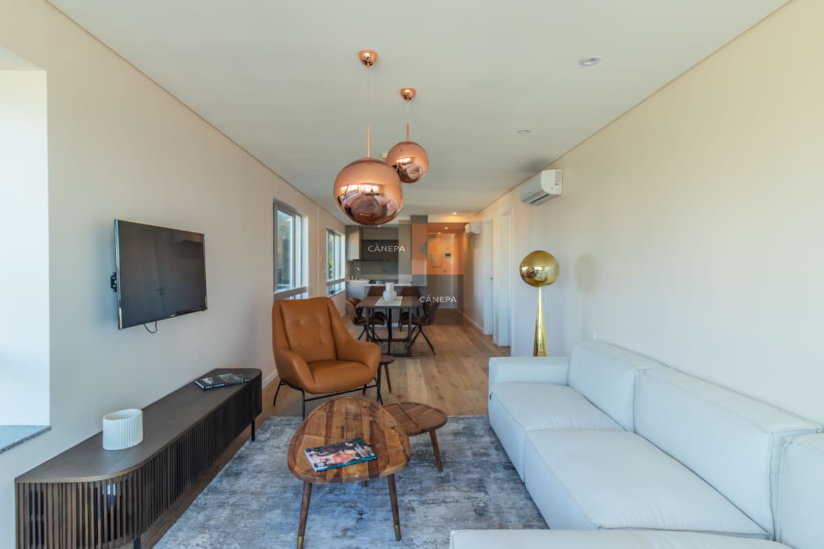 Venta apartamento de 2 dormitorios en Carrasco Sur