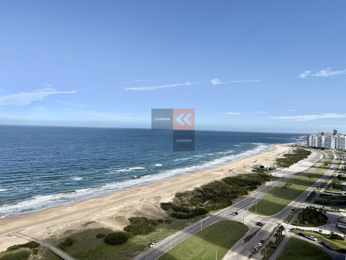 Departamento en venta de 3 dormitorios en suite
