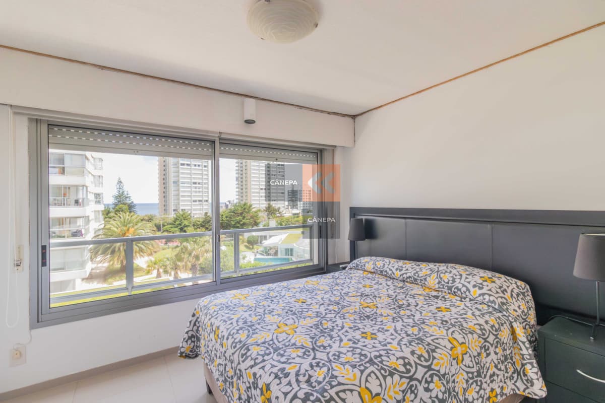 Departamento sobre la  mansa en venta de 3 dormitorios
