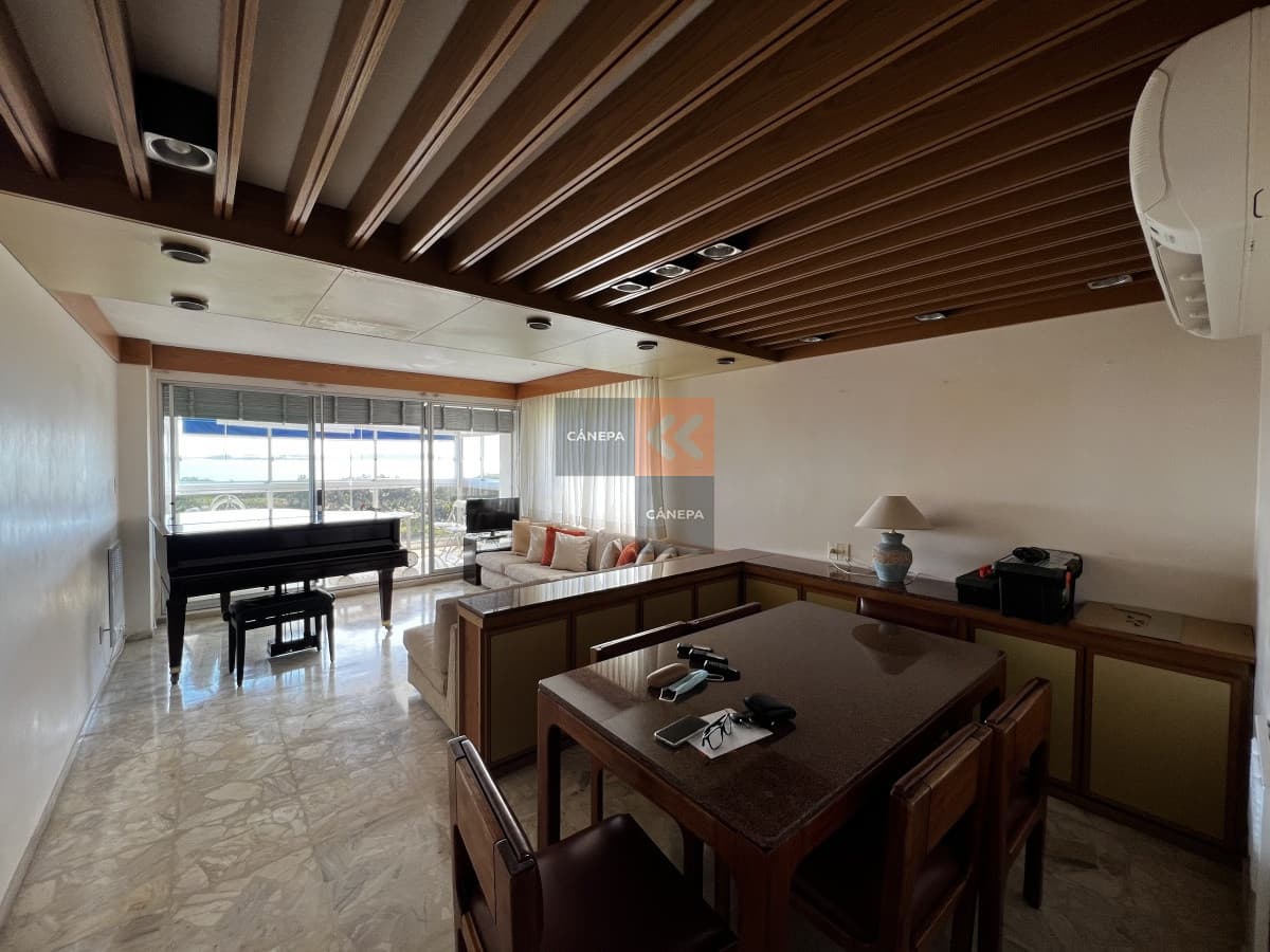 Apartamento en uno de los mejores edificios de la mansa