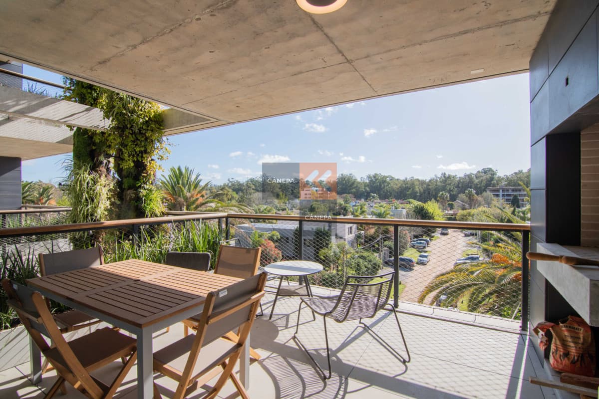 Alquiler apartamento de 2 dormitorios en Parque Miramar