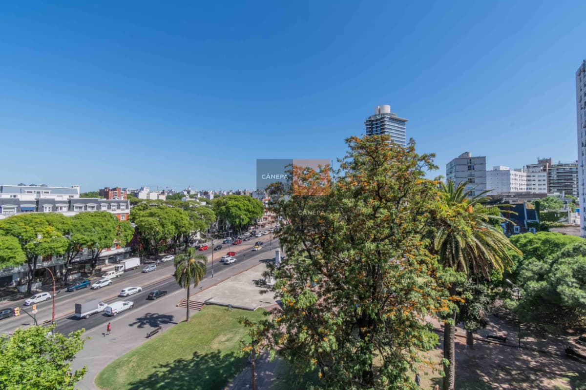 Venta monoambiente en Pocitos con parrillero