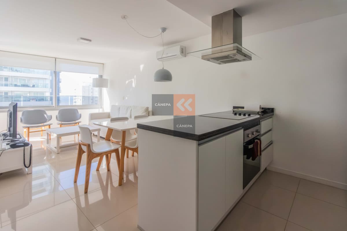 Departamento en venta en la zona de Aidy Grill cercano al mar