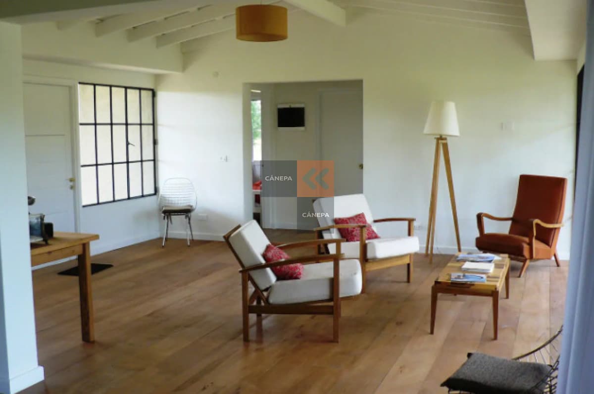 Casa en fraccionamiento de chacras a la venta
