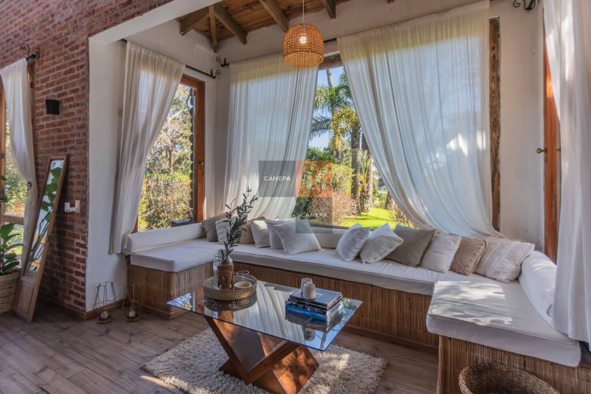 Casa en alquiler temporal con piscina