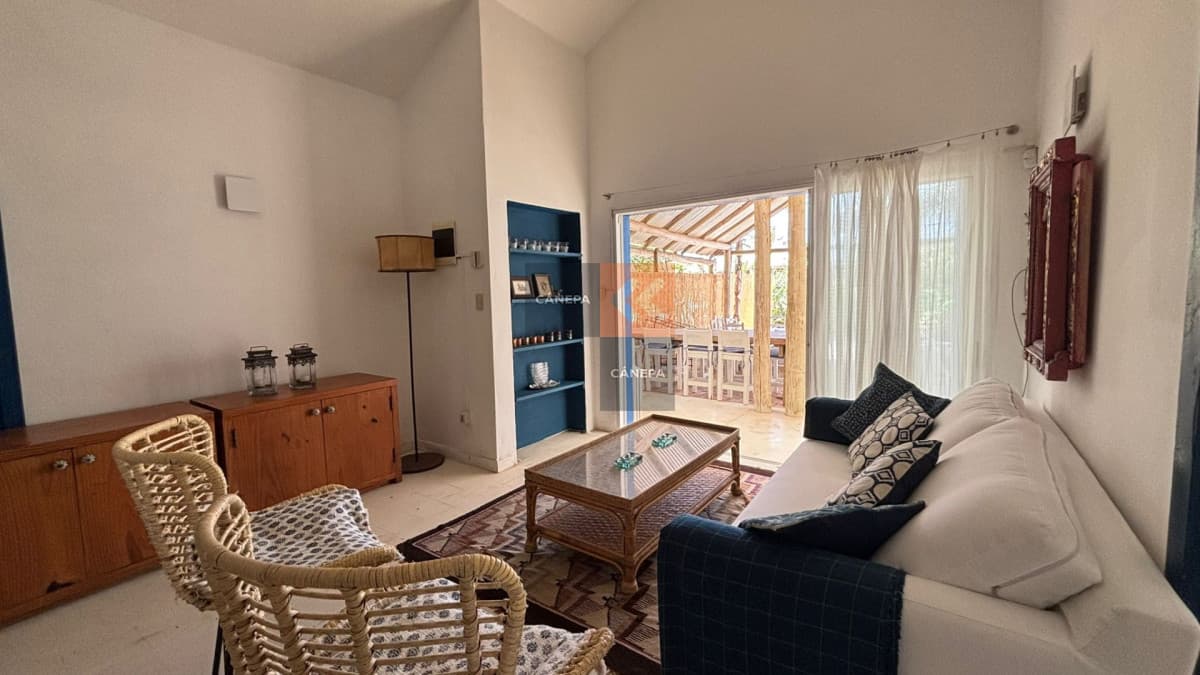 Casa  en venta de dos dormitorios en la pedrera