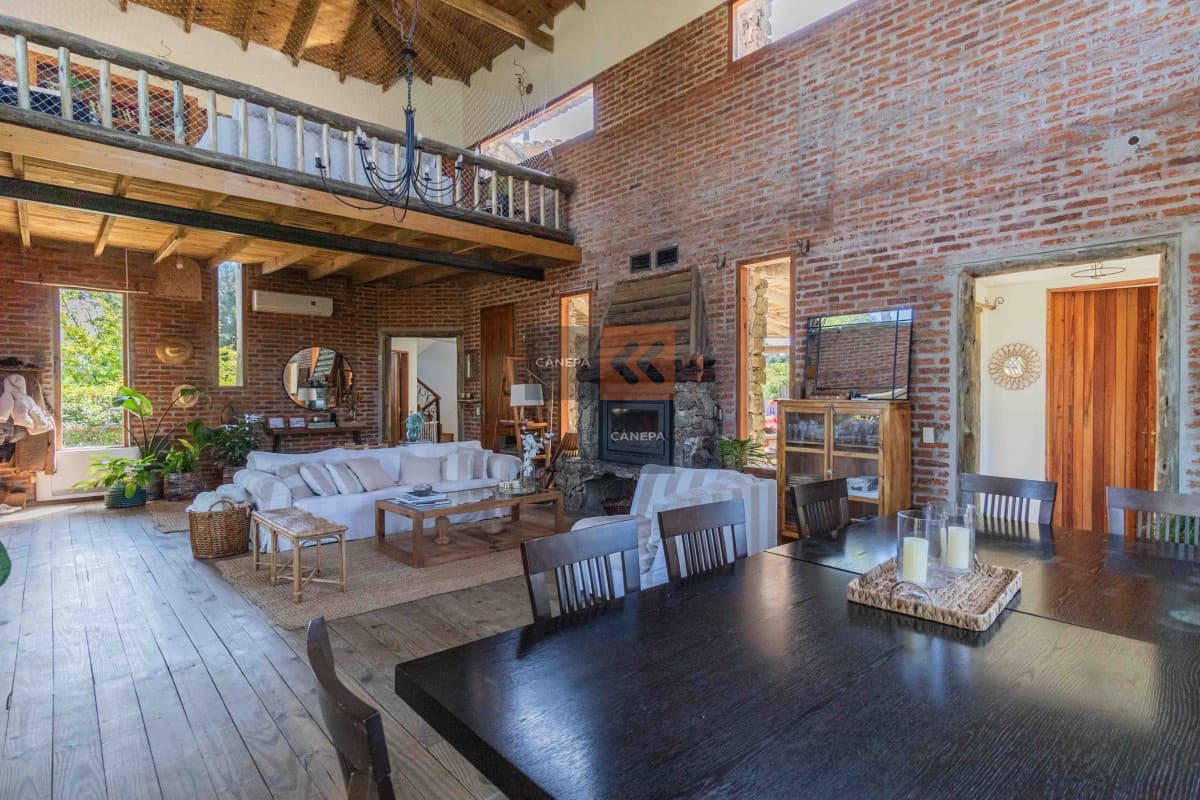 Casa en alquiler temporal con piscina