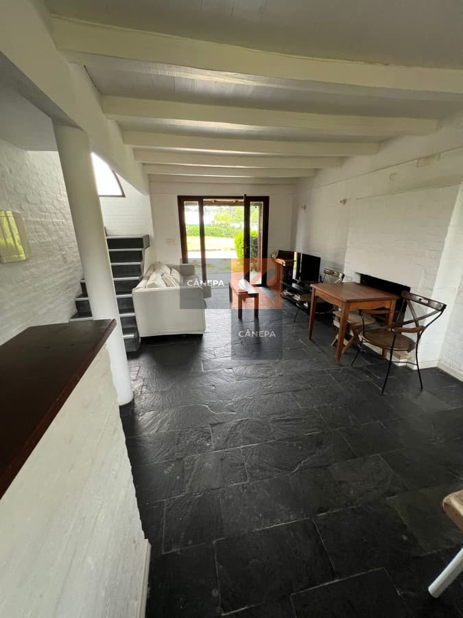 Venta casa de dos dormitorios