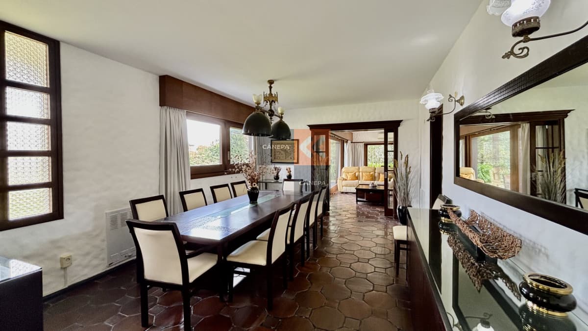 Casa en venta en mansa de 5 dormitorios