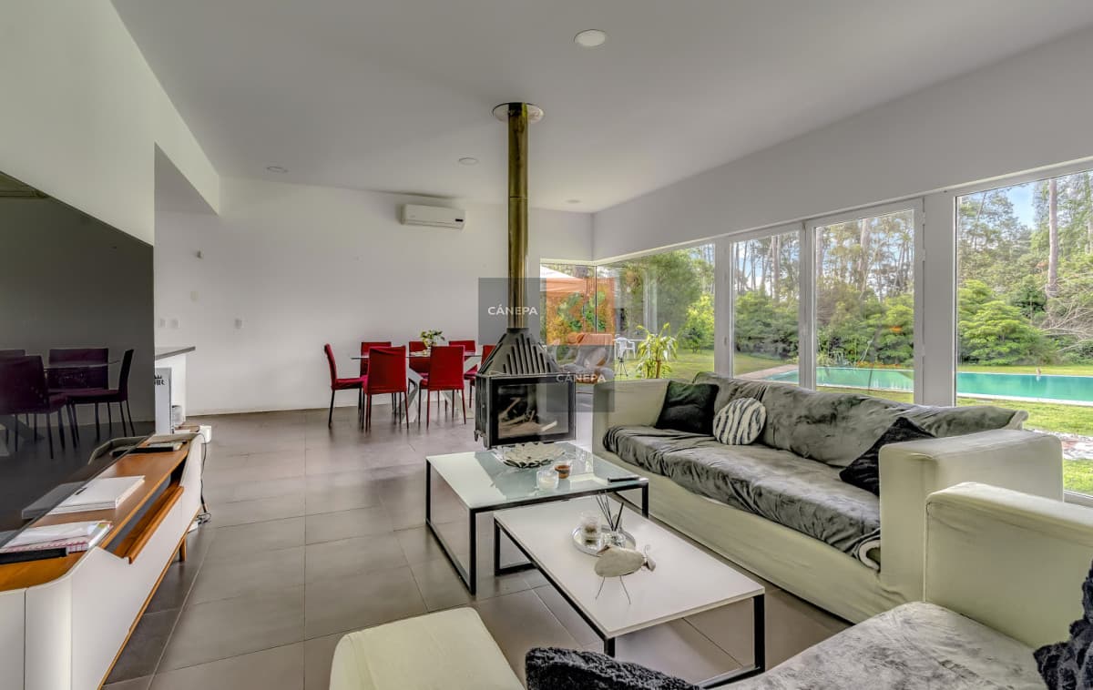 Casa a la venta de 3 dormitorios rodeada de naturaleza