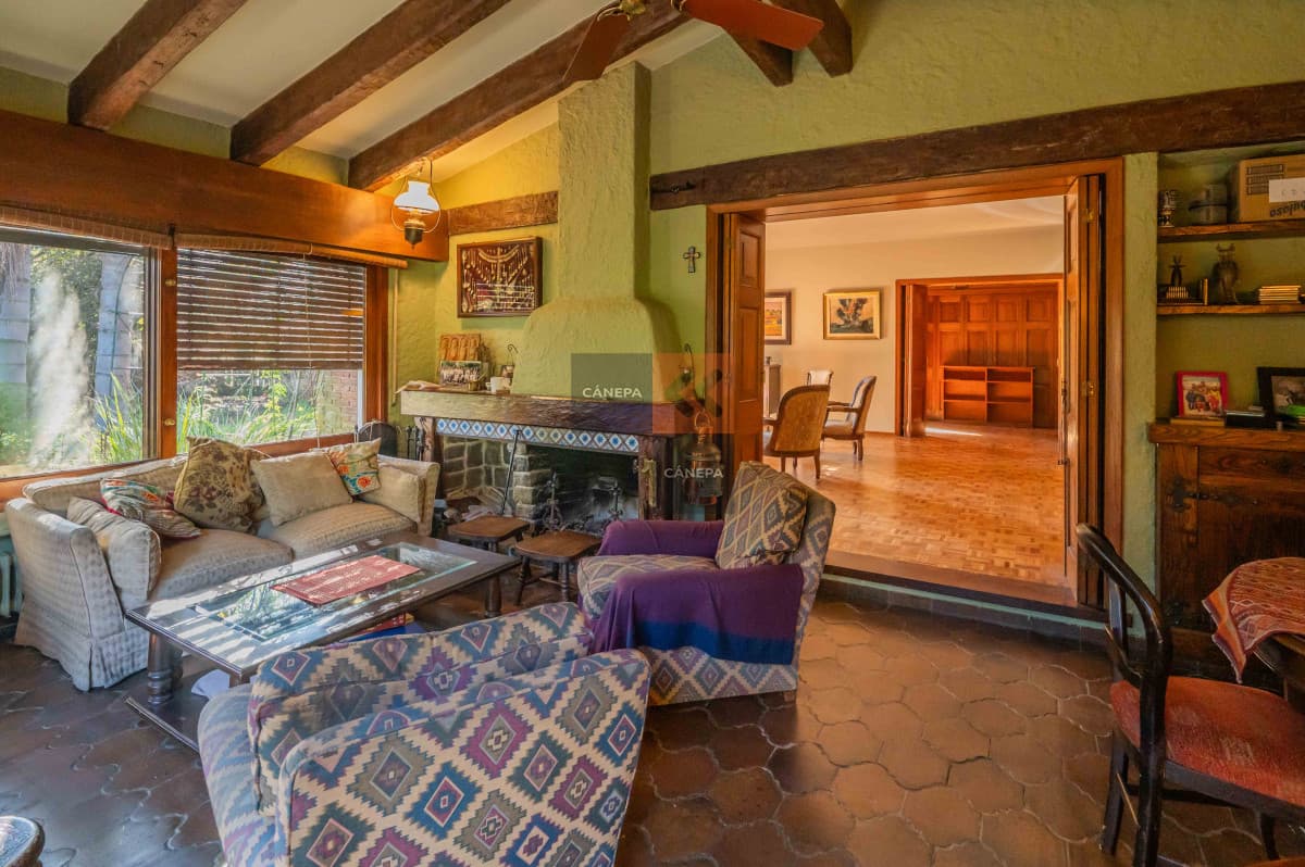 Venta casa de 4 dormitorios en Carrasco Sur