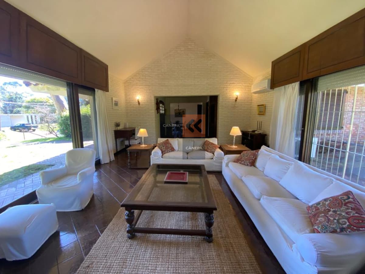 Casa en zona Marly para alquiler Enero y Febrero