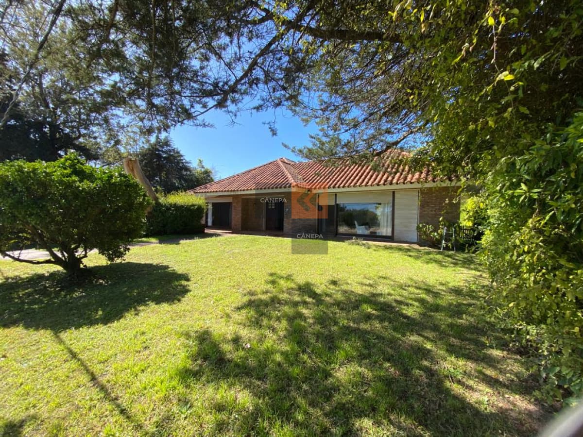 Casa en zona Marly para alquiler Enero y Febrero