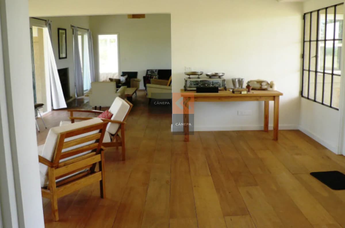 Casa en fraccionamiento de chacras a la venta
