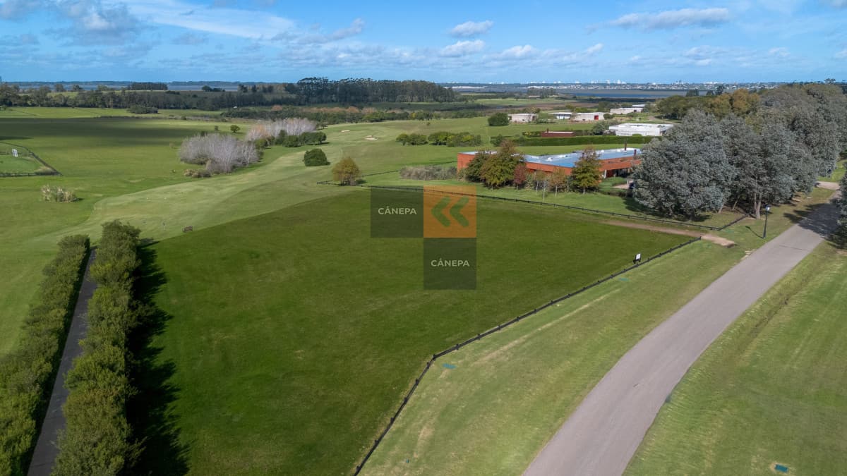 Lotes amplios en venta en Fasano Las Piedras