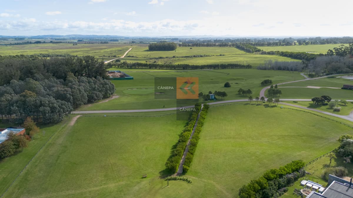 Lotes amplios en venta en Fasano Las Piedras