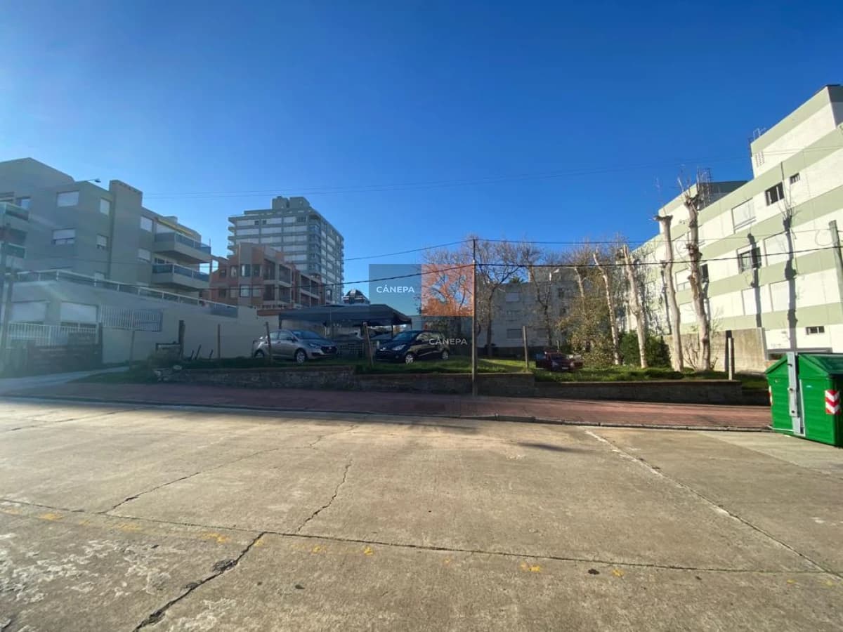Terreno para construcción en la Península, Ubicación única