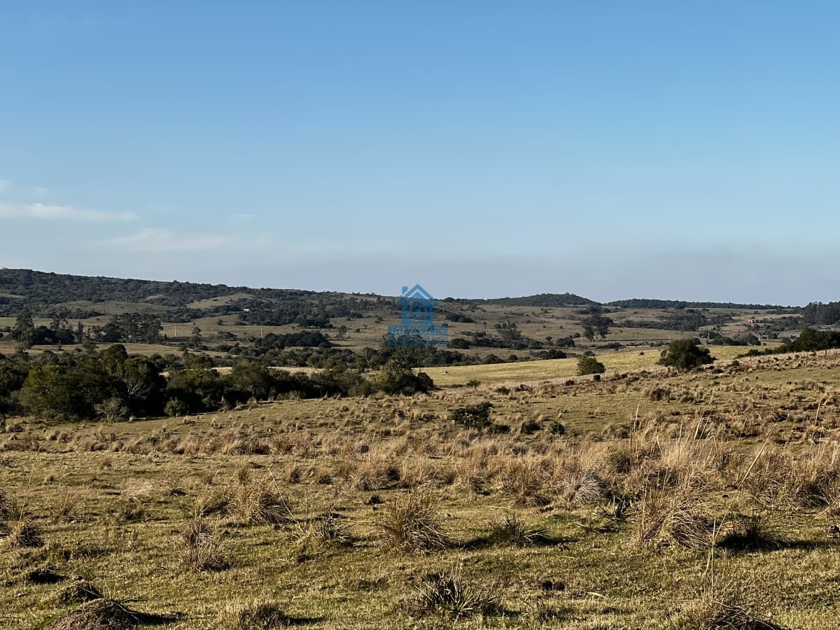 Chacra ID.93 - Chacra en Garzón a 5 kmts del Pueblo y a 30 kmts de José Ignacio