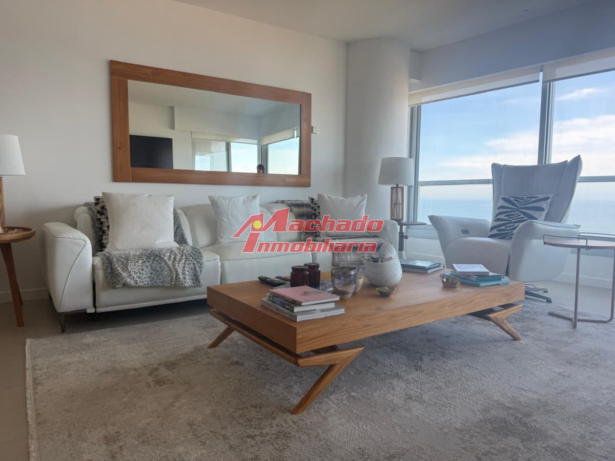 venta de apartamento en playa brava