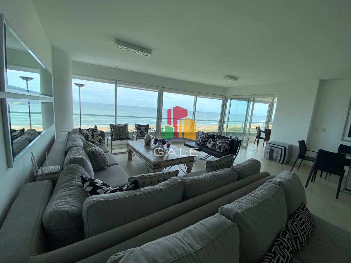 Gale Propiedades & Escribanía Apartamento ID.3210 - LE PARC II
