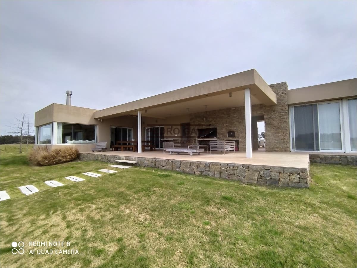Casa ID. 50