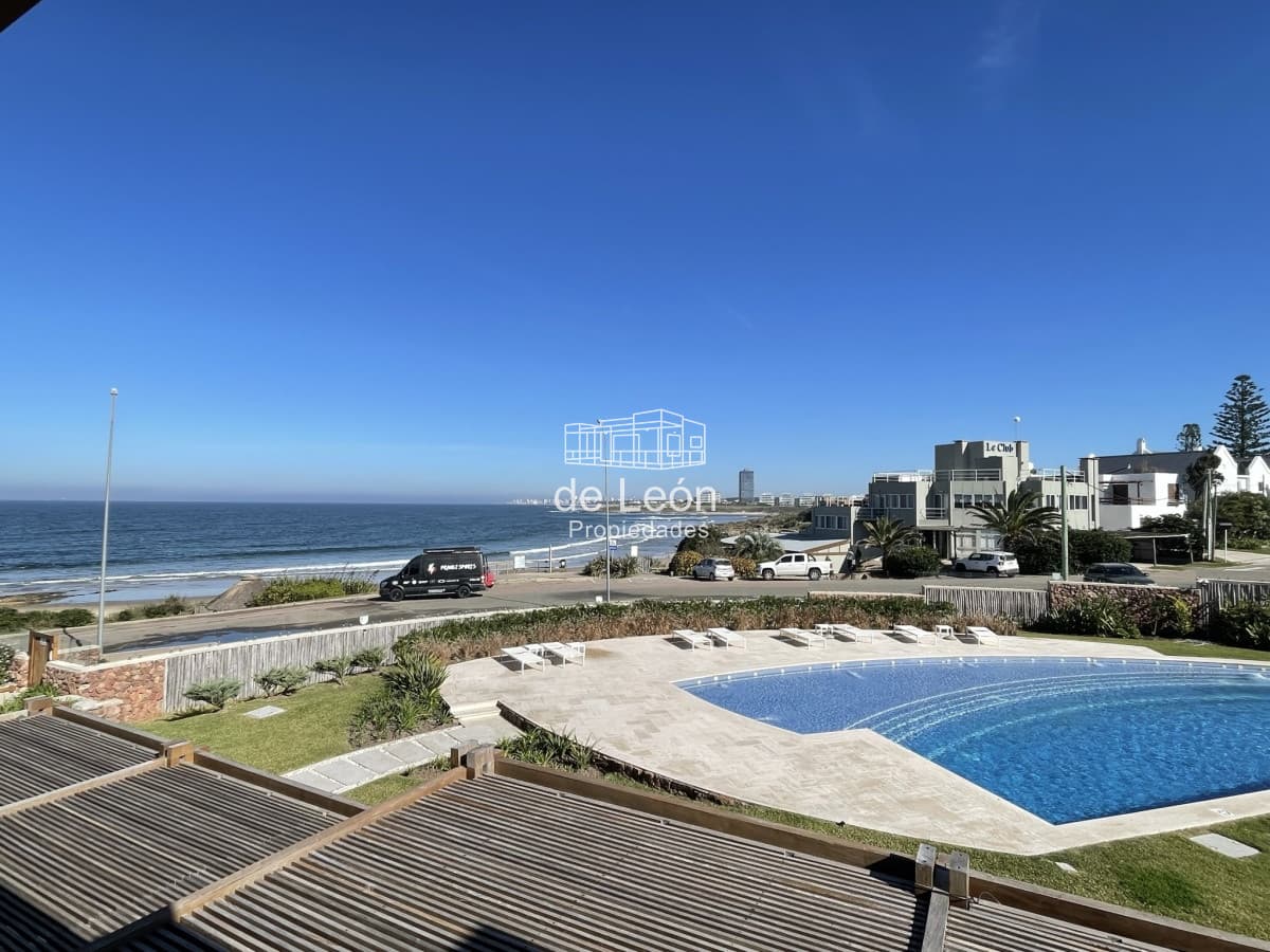 PALCOS DE LA POSTA 103 APARTAMENTO EN VENTA FRENTE AL MAR 3 DORM