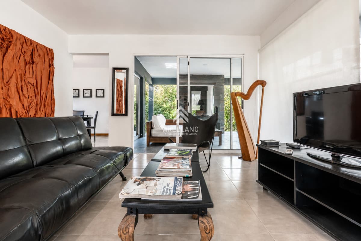 Casa ID.6846 - Casa en venta a una cuadra del mar en Punta Piedras