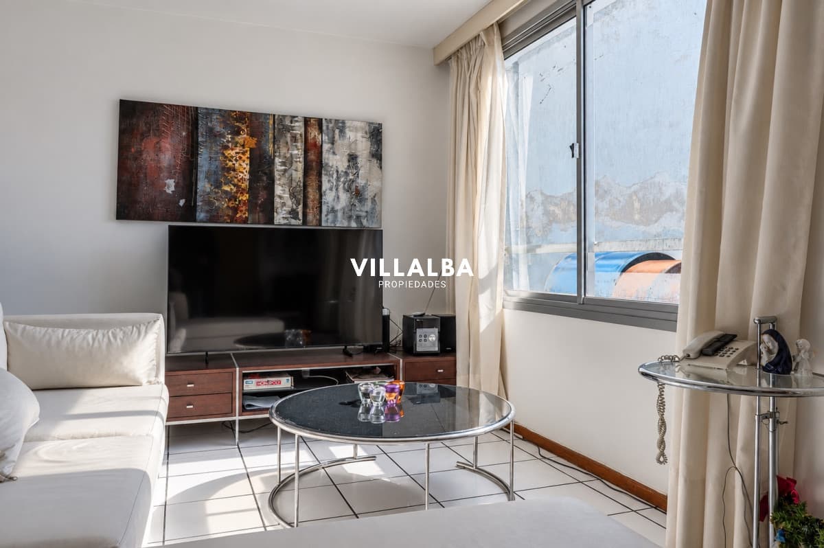 VENTA APARTAMENTO 2 DORMITORIOS, 2 BAÑOS, CON PARRILLERO PROPIO EN AIDY GRILL