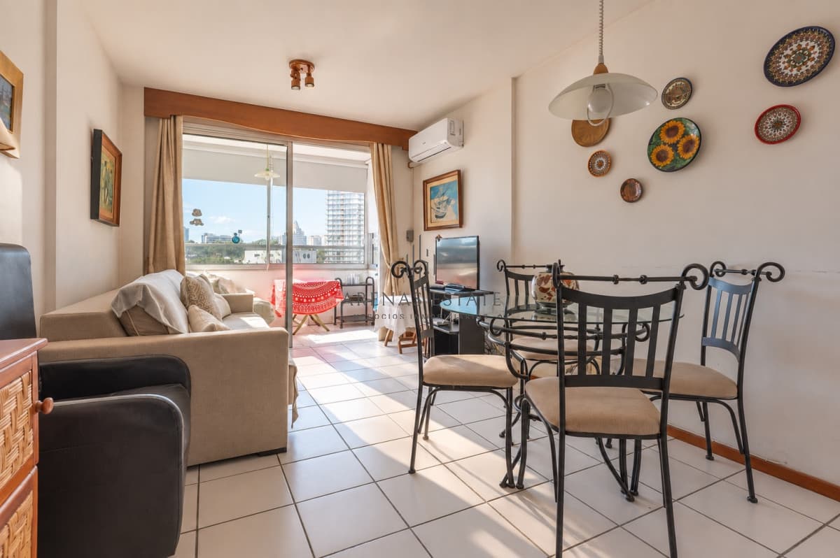 Apartamento ID.4830 - VENTA APARTAMENTO 1 DORMITORIO CON GARAJE Y AMENITIES EN AIDY GRILL