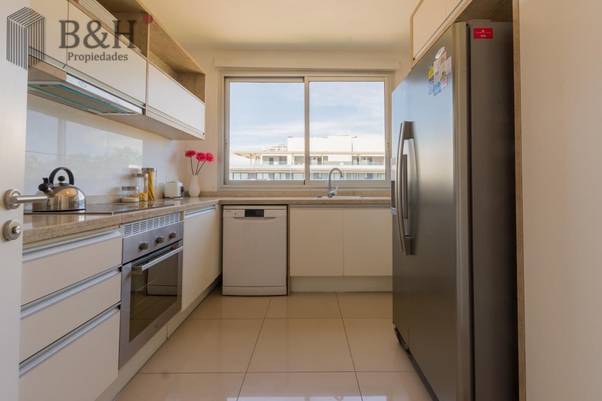 Venta Departamento Penthouse 3 dormitorios Playa Mansa Punta del Este